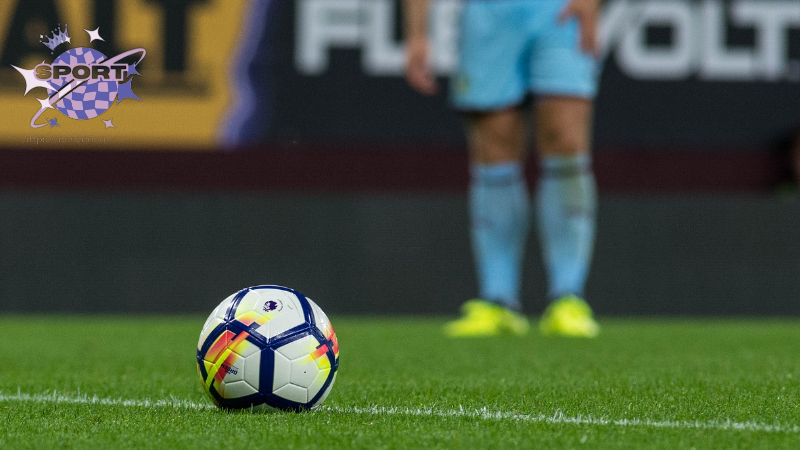 Cần làm gì để Việt Nam thoát khỏi tình trạng tụt hạng FIFA?