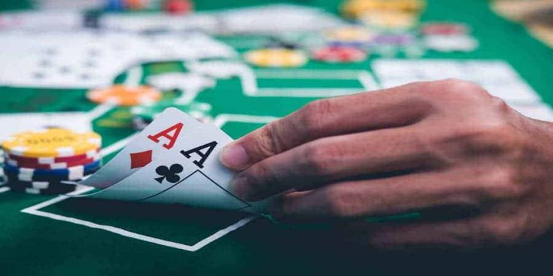 Không chơi quá nhiều hand khi tham gia